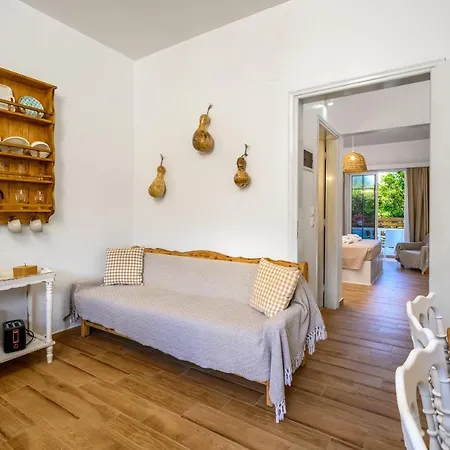 Afroditi Superior Apart Otel Archangelos (Rhodes)