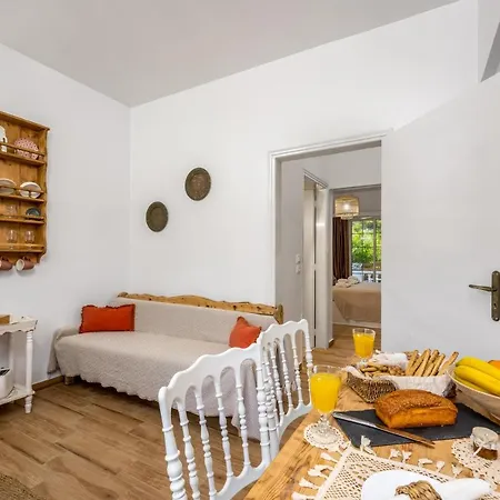 Apart Otel Afroditi Superior